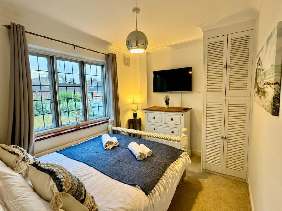 Apartment Sanctuary *